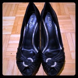 Aldo black peep toe heels